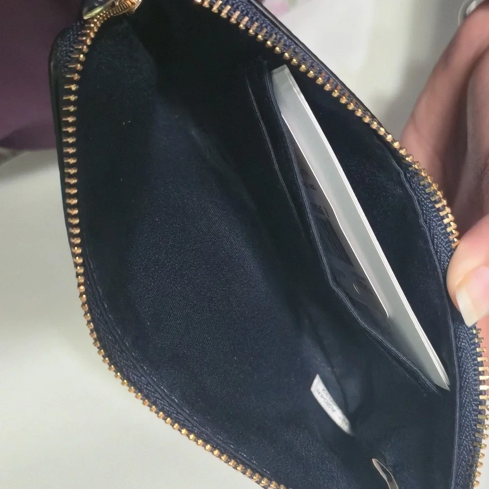 COACH Midnight Blue Corner‎ Zip Crossgrain Leather Wristlet Strap